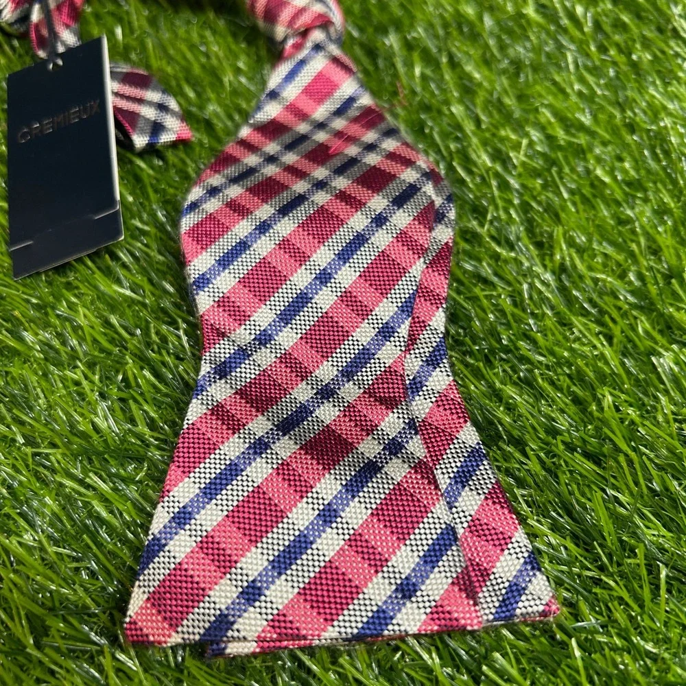 Cremieux Bow Tie Pink Blue Plaid Silk Self Tie Adjustable Neck Formal‎ Mens NWT